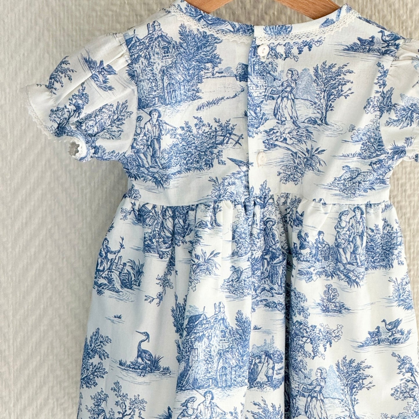 Robe Céleste bleue - manches courtes