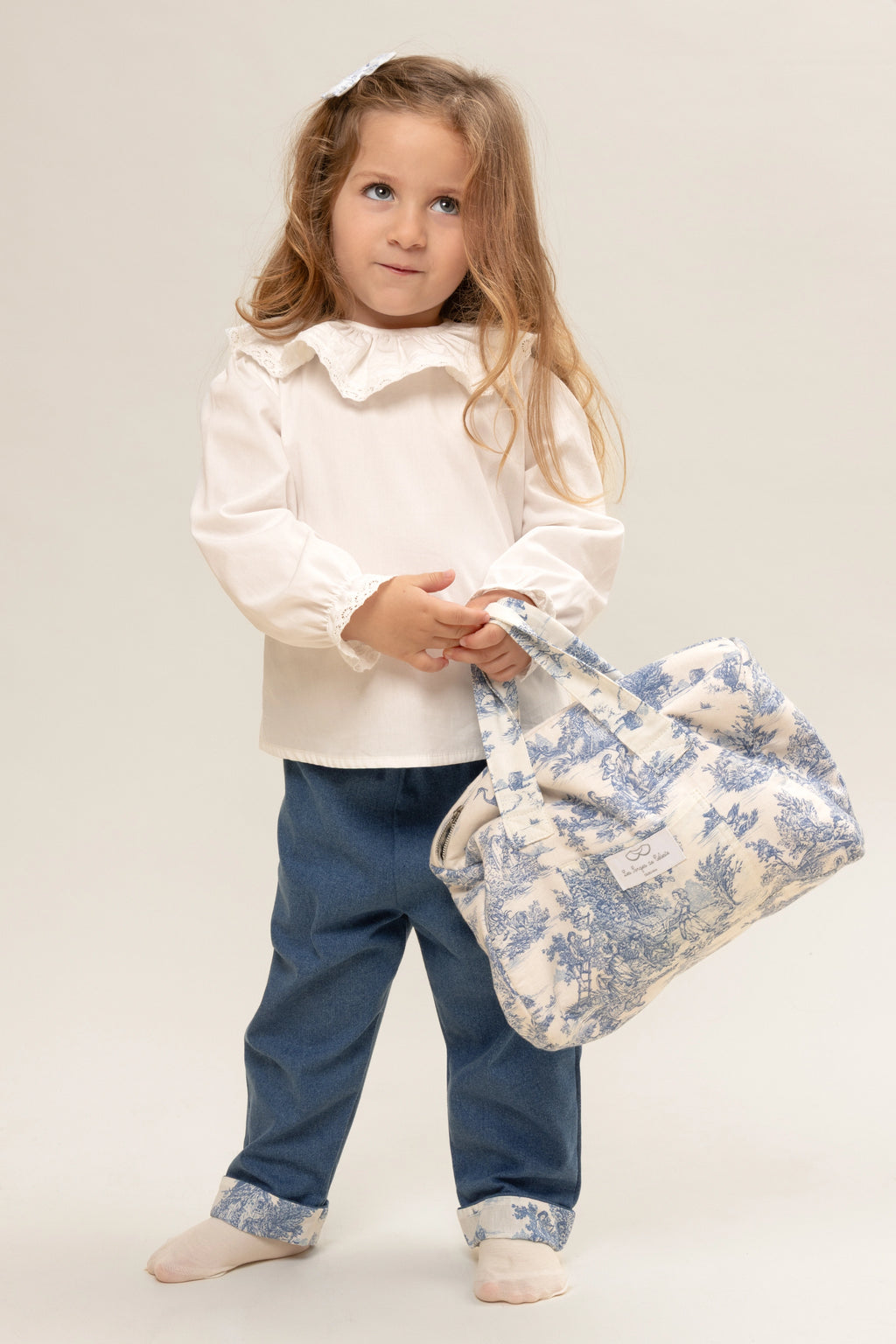 Col volanté Romance